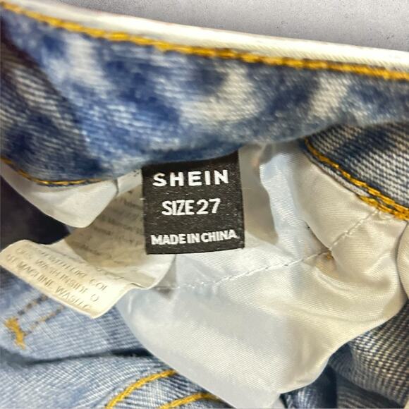 Shein Light Wash Frayed Hem High‎ Rise Distressed Casual Shorts 27 - Picture 3 of 8